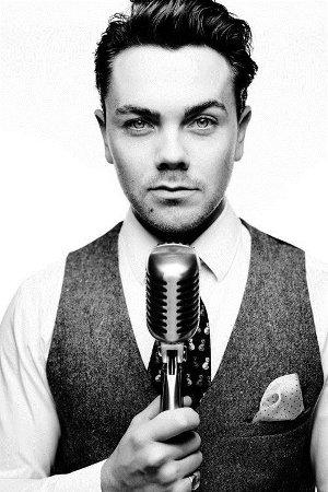 therobinvenue's tweet photo. @oxjam_wolves 4th March @therealRayQuinn kicking off his tour @Robin2Music tickets available http://t.co/dEhI6yli1p http://t.co/cHSAKYoEUx