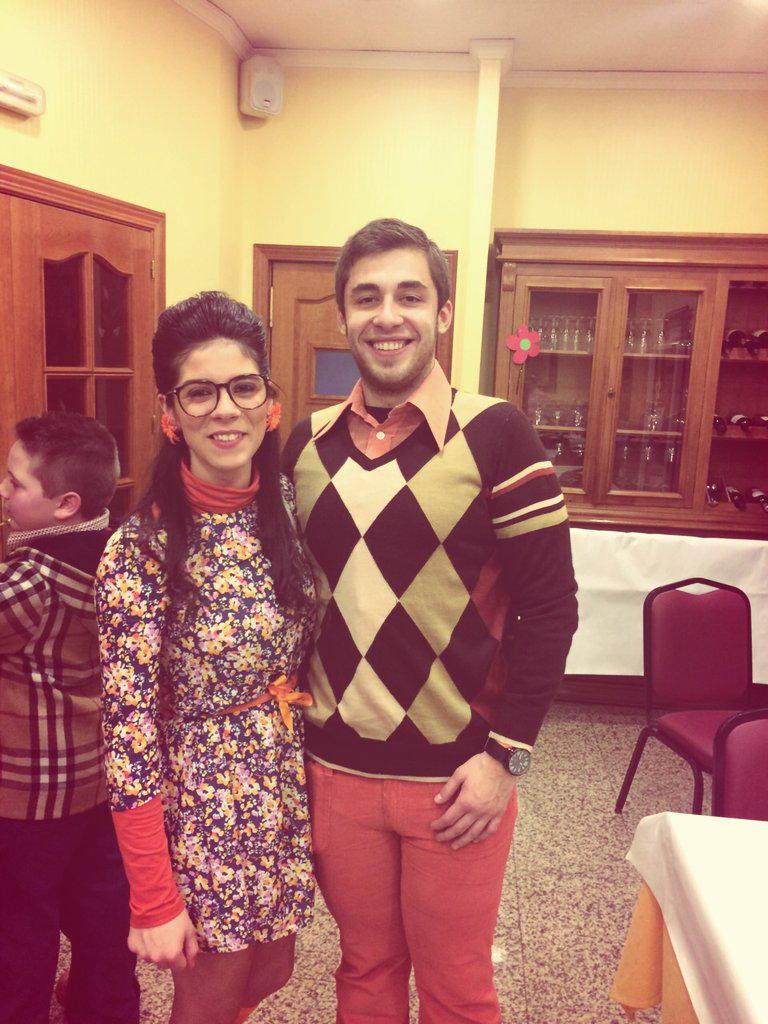 SandraRmrz1's tweet photo. Buenisimo finde sesentero ♥ @Ruben_20TM http://t.co/CuVj35fxgE