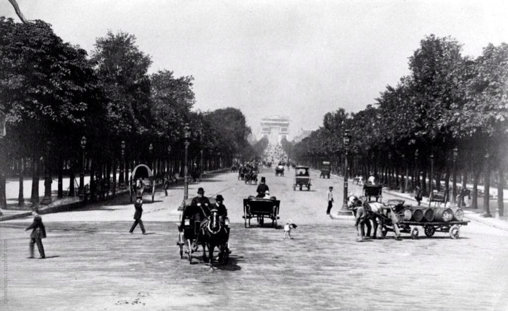 Picture of Arc de Triomphe Paris in 1875 