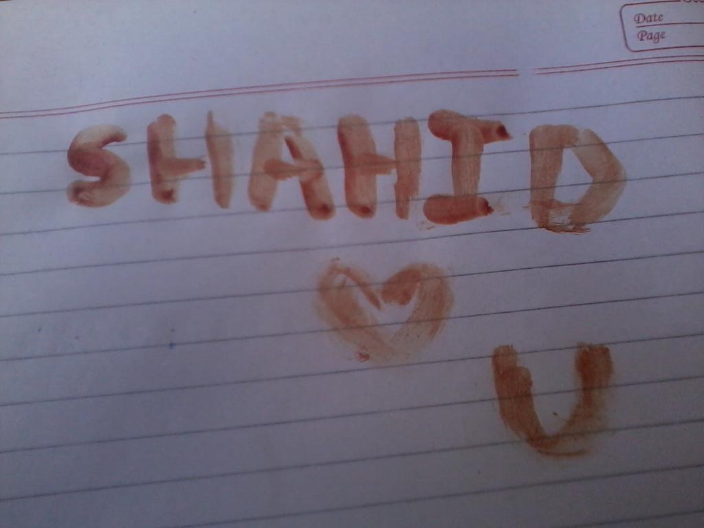 Done it wid ma blood ...but injury was accidental so I used it love u Happy birthday shahid kapoor 