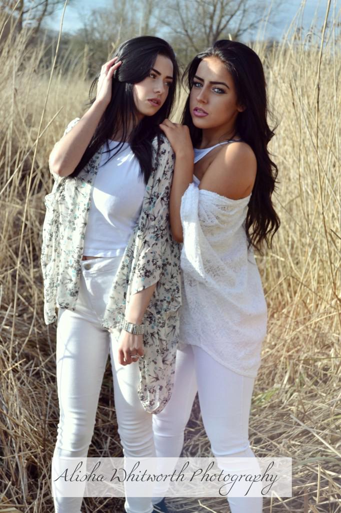 leasshha's tweet photo. Some photos from yesterday's shoot with @AlishaLTaylor and Natalie! 📷 http://t.co/ePvH1cir0J