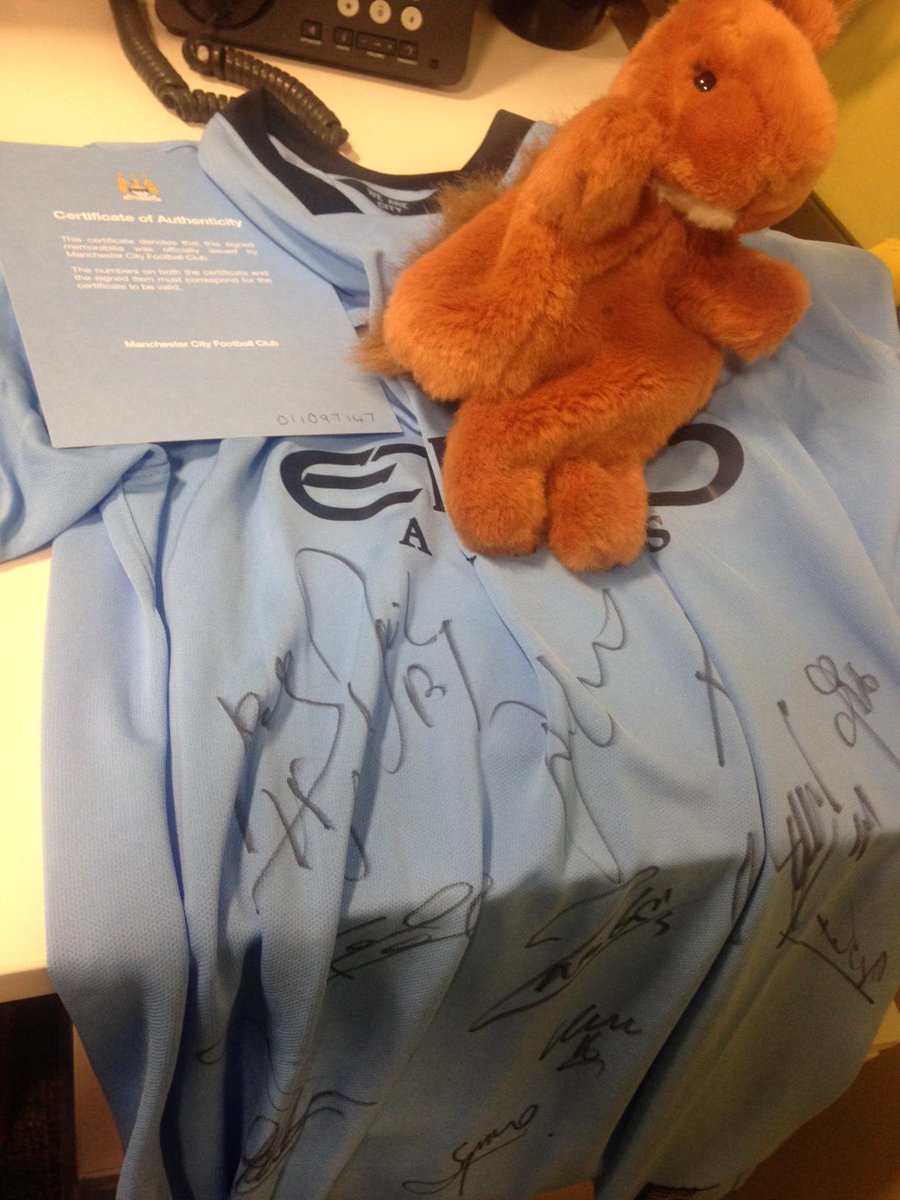 paddypower's tweet photo. Ahead of #CityvsBarca we've got another signed Man City shirt to give away. Anyone want it? #PPBlues http://t.co/UAMUc8ruCc
