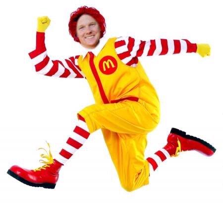 Matt_Jones4Sec's tweet photo. Sprint on over to the drill field to meet Matt and get some chicken nuggets! #Matt4Sec http://t.co/V4Rk7B9Lua
