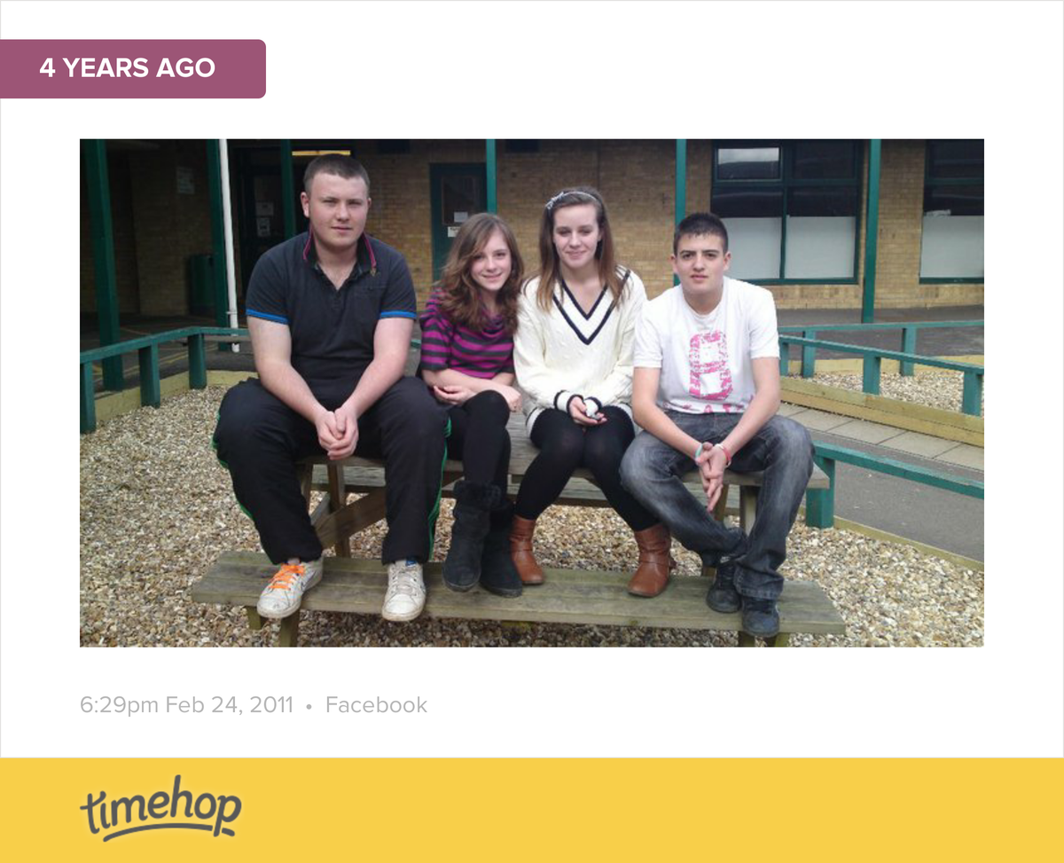 jagbeeb's tweet photo. 4 years ago haha :) http://t.co/i2y2cH3ChZ http://t.co/lJRDE5BF9T
