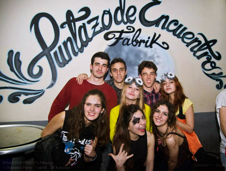 Helenlopezz's tweet photo. FABRIKK http://t.co/Cr2bNdiVOs
