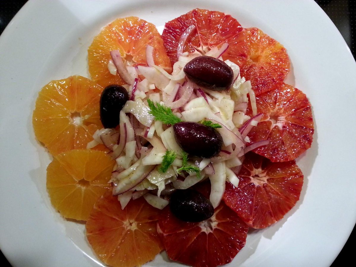 Nach der Buchpräsentation Orangen-Fenchel-Salat aus #isvegan von <a href="/katha_esskultur/">katharina seiser</a> mit Zutaten von <a href="/ja_natuerlich/">Ja! Natürlich</a>