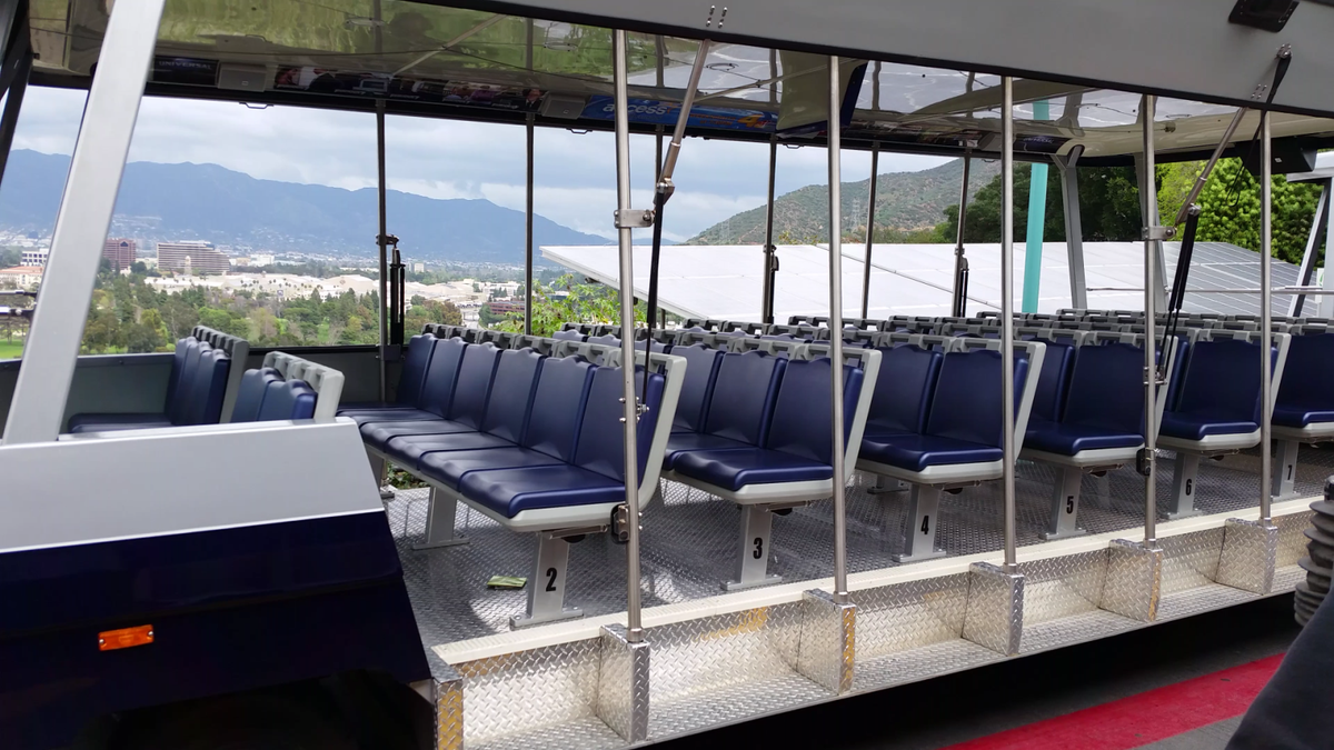 IUArchives's tweet photo. Photos of the new #Universal50 tram have been posted on our forums. Check out the new design: http://t.co/cCo8mvXRX1 http://t.co/IKyIqKv8DI