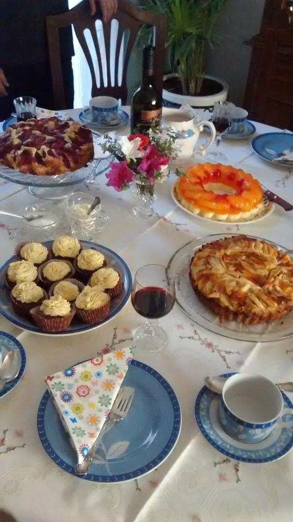 MagicFanMx's tweet image. Ayer fue cumpleaños de una de nuestras administradoras! Felicidades Fer! Felicitenla :D