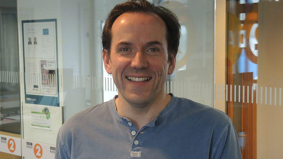 We wish a very happy 49th birthday today to actor and comedian Ben Miller. 