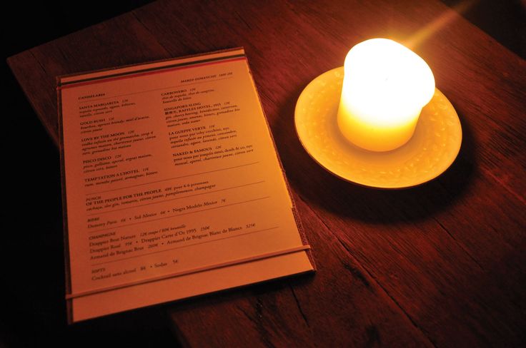 parisinfinito's tweet photo. Candelaria un bar clandestino en París 
http://t.co/UTXwTnDRTt

#parís #parislanuit #salirenparis #bares #cocktails http://t.co/HeWCXiuduv