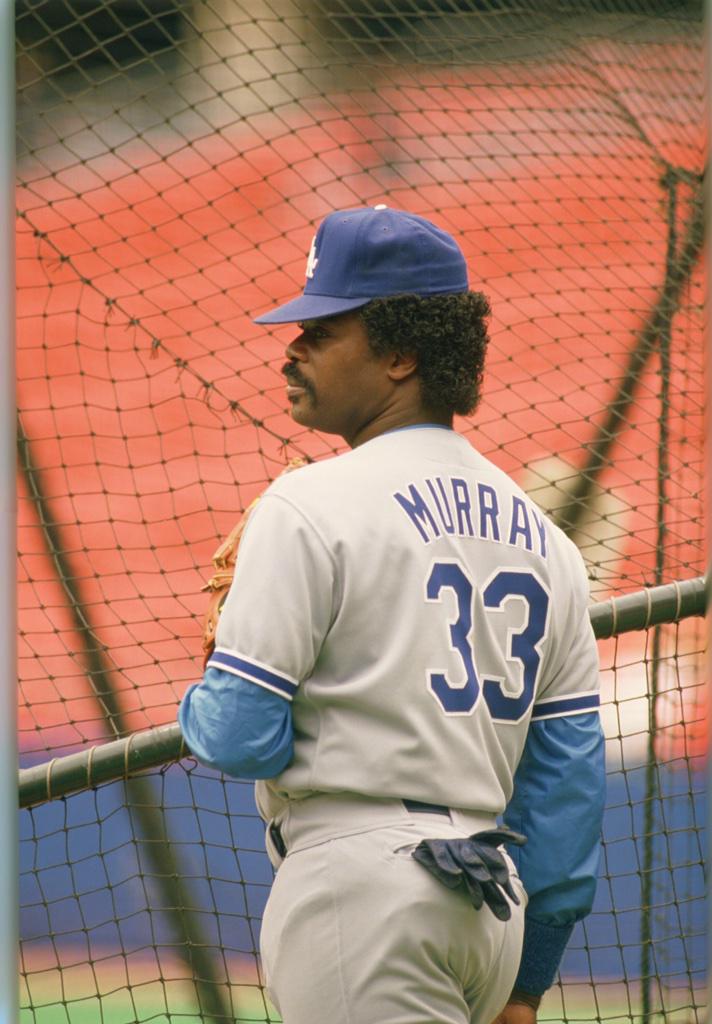 Happy birthday to Eddie Murray, who had the highest batting average in in 1990, but didn\t win a batting title. 