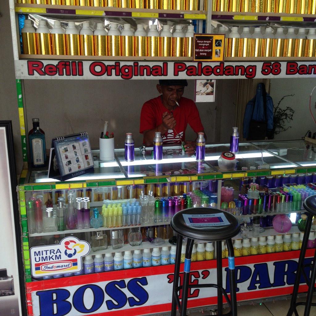 yukeadityaASA's tweet photo. Wangikan hari mu dgn kesegaran parfum boss e only on cicalengka hrg murah kwalitas terjamin http://t.co/wmpqVqZi4k
