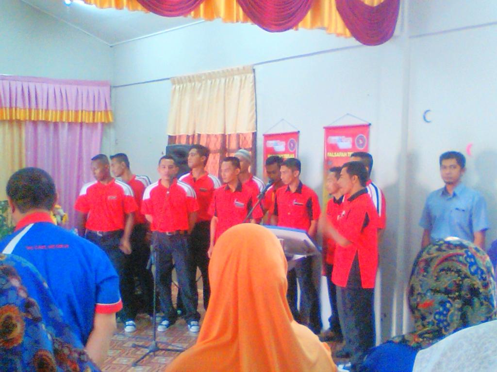 cnc_jerantut's tweet photo. Dadah...kesannya mwmbinasakan. 
Sekitar Sambutan Hari Antidadah peringkat Klinik C&amp;C Jerantut. @rizalujang1 .@KPAADK http://t.co/7JZHTkLFgo