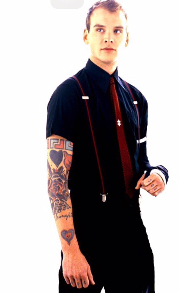 Happy birthday to my favorite human in the entire world, Matt Skiba 