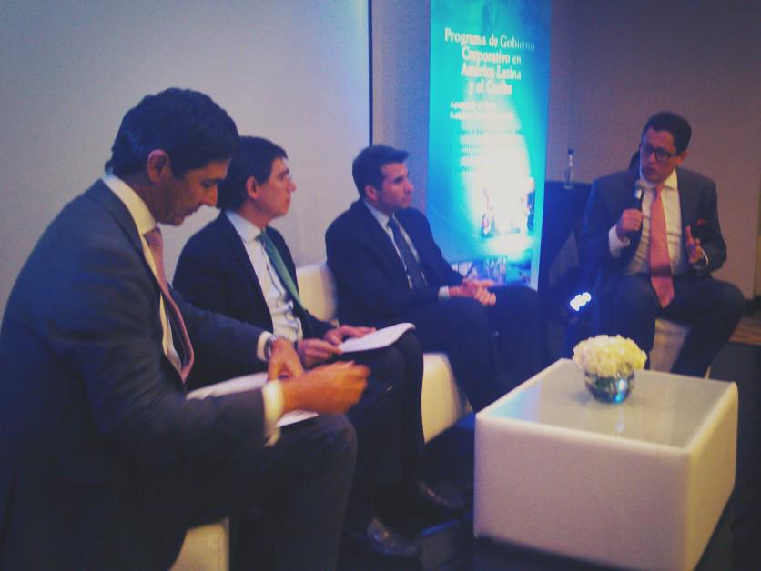 CorpGovLeaders's tweet photo. En el escenario @SSociedades @BVCColombia @Grupo_Argos y Sr. Prada de @IFC_org p/ hablar de retos al 2018 en #GobCorp http://t.co/x8h2eimwhk