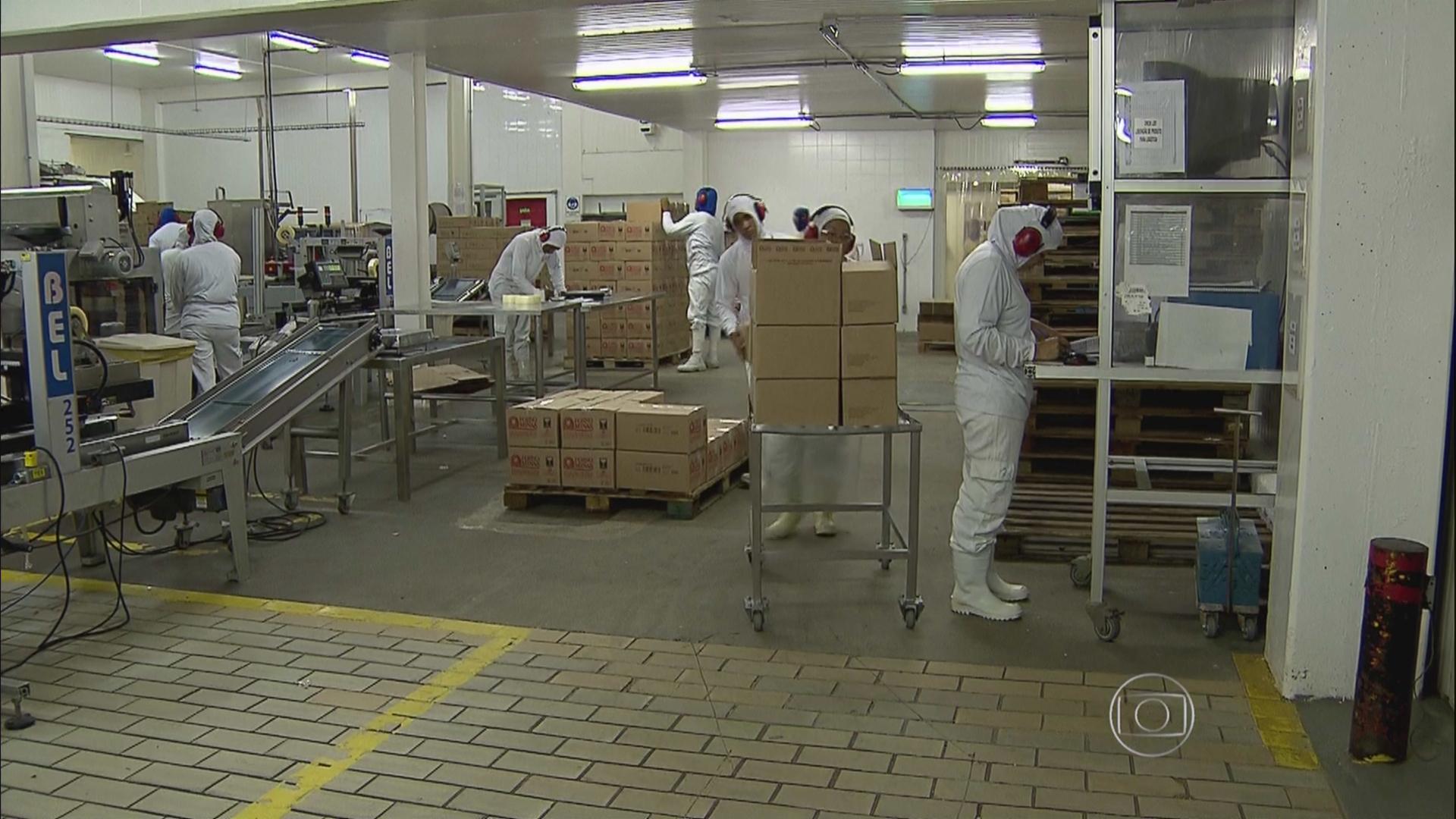 Uai Tevê on Twitter "Fábrica da Forno de Minas (Pão de