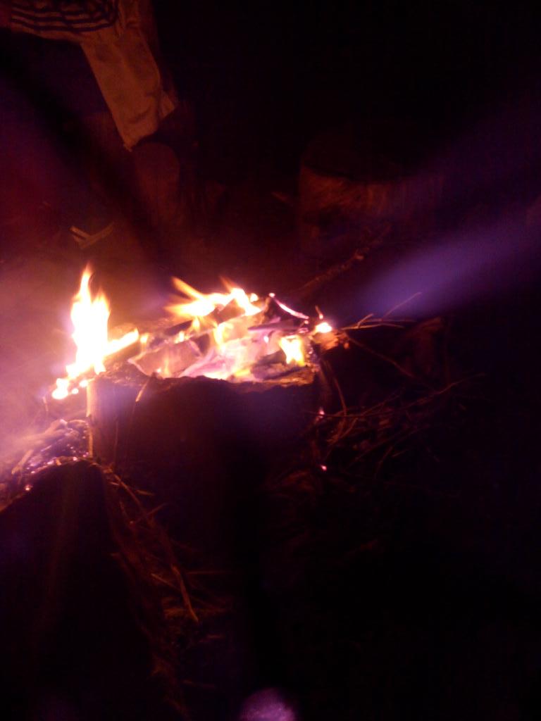 marybeni96's tweet photo. Ar campo @birras04 @CristoferGonz10 @Alvaroo_06 @VictorCanoMagno @Fernandiito94  ... 👏 http://t.co/yRPYPtogqP
