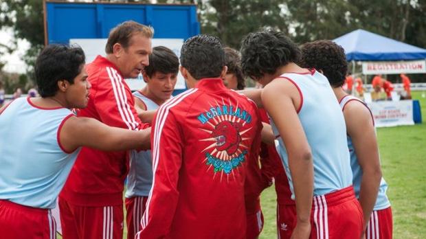 FloTrack's tweet image. READ: #McFarlandUSA about so much more than running. Review: bit.ly/1AHLTRP #DreamFearlessly @amfam