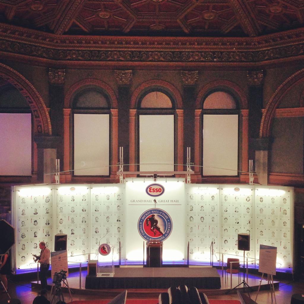 TPSAux23Div's tweet photo. We are here today at the Hockey Hall Of Fame for the #11mixer. @KidCopComputer http://t.co/7r7kP2dSmd