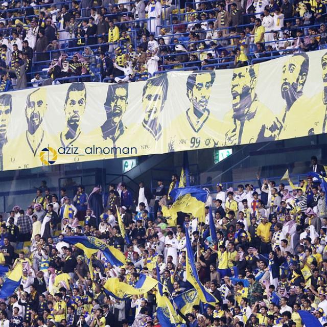 ALMRISEUL's tweet photo. لقطة حتام
حمهور النصر قوموا بدوركم الذي بدأ لدعم الفريق للقاء الفتح
و إتركوا دور الإدارة لعلاج ماحدث
تصبحون على خير . http://t.co/4HlZqSrxat