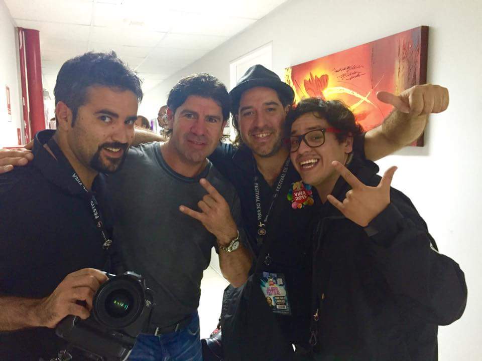 mario__vie's tweet photo. Con un crack! #modogrupy #vina2015CHV #CholiStyle @elfestival @portatilcantero @DIRFOTOGRAFIA http://t.co/Jv320y34Ql