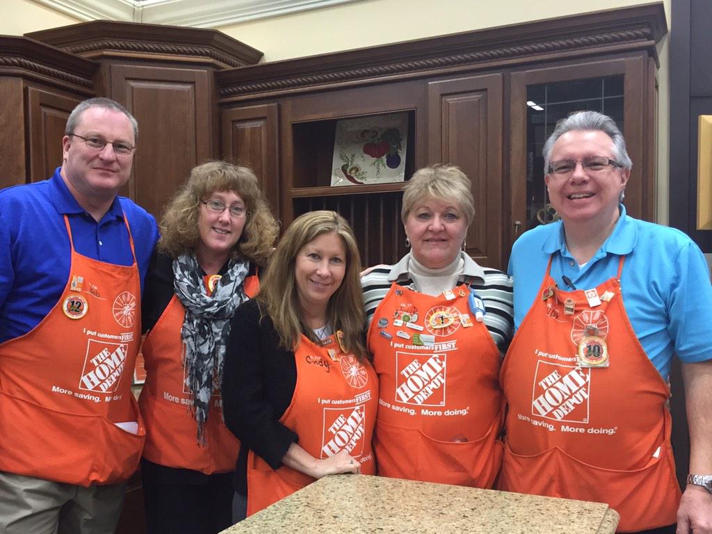 thdShannon's tweet photo. Great walk with 2 of NJMs top attaching Designers! Judy and Andy at 939! Great job! #ProjectSelling #Attach! http://t.co/foSknDghVN