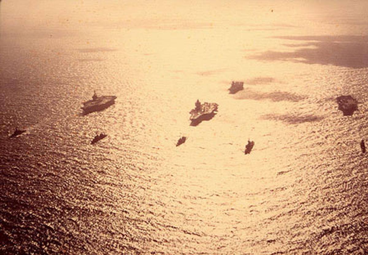 7TH Fleet Carriers 1973 peace treaty signing #USSAmerica #USSEnterprise #USSOriskany #USSRanger I was on the Ranger!