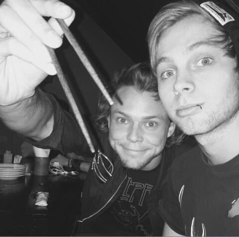 With the silly boyfriend  <a href="/getawcy/">nicki</a> 😌