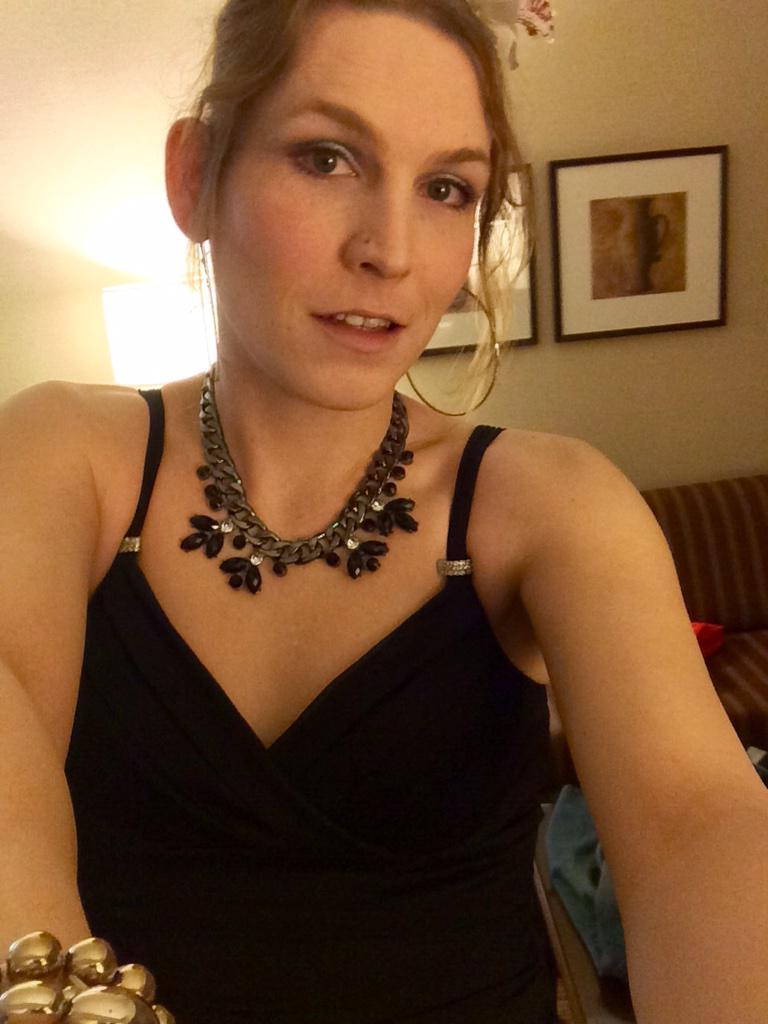 #Dress #beauty #Transgender & #proud http://t.co/zena8BH5Yt