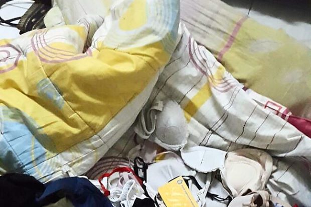 Embedded image permalink