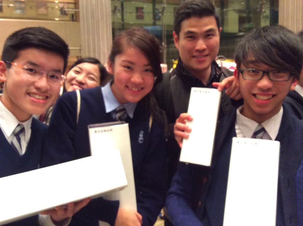 yuchikei's tweet photo. What a crazy night! St Stephen's College won 4 prizes in the Schools Creative Music Showcase 2014/15. http://t.co/bzAIAdwbGK