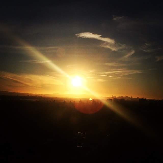 BayRoyalty's tweet photo. #TownSunset 🌞🌄🌅⛅ http://t.co/kdpH9WUvw2