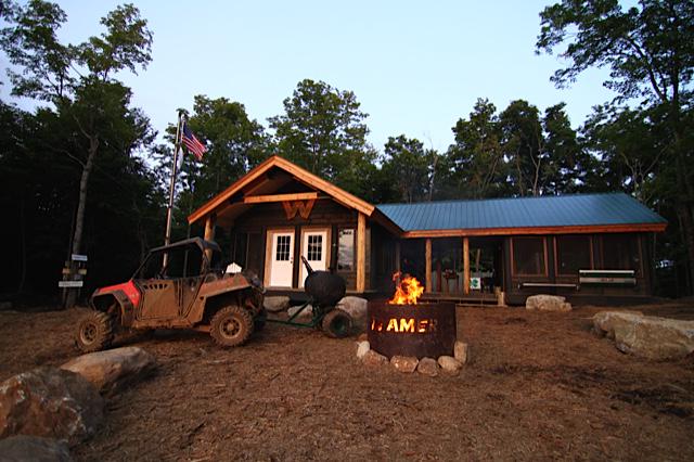 BuildingWildTV's tweet image. A BIG THANK YOU to our partner #Cabintek for helping us pull off the ultimate tailgating cabin! #BuildingWild