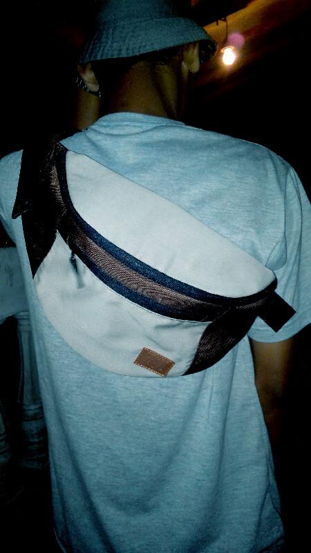 Ready stock waistbag Comeback industries. Idr 100k. More info invite 32d72e4d or message 08988997025