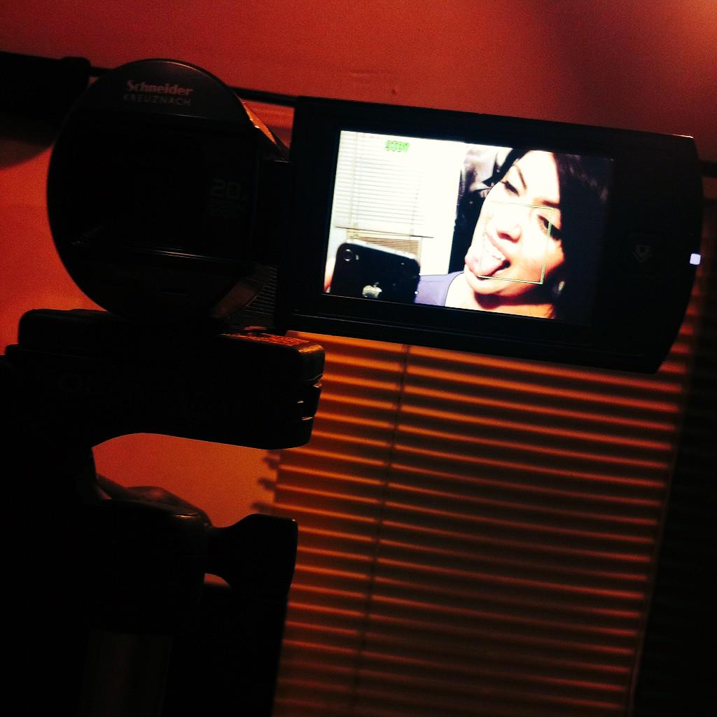 lalovelypsycho's tweet image. #UsingMyVoice