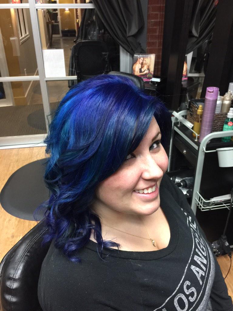 DistinctColor's tweet image. 