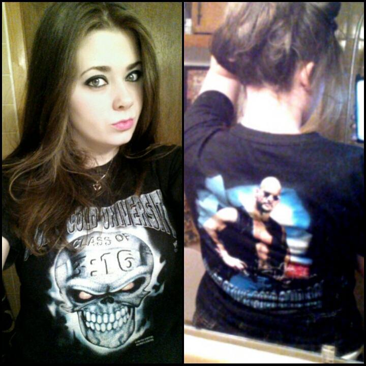xvpinkrangervx's tweet photo. Wore my vintage @steveaustinBSR shirt at @wwe Smackdown tonight. #Wwf #StoneColdUniversity http://t.co/n9vUA6pKI2
