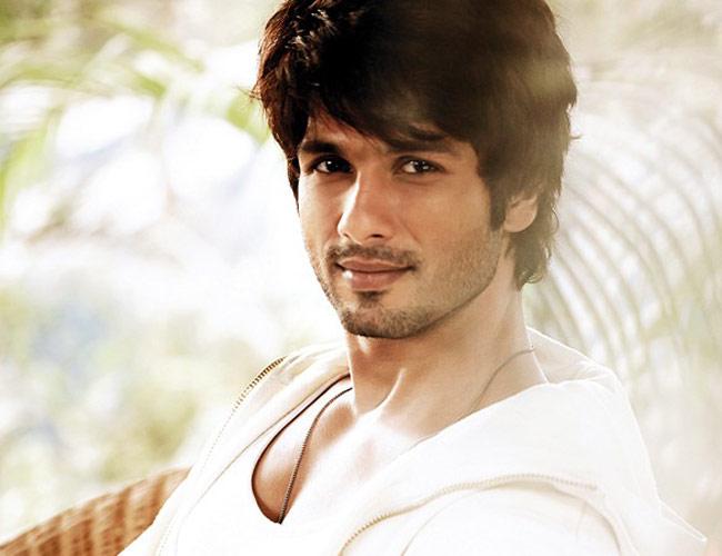7 videos that will make you go awww... Happy Birthday Haider 
