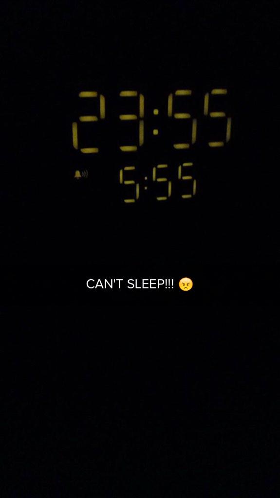 flingfingfling's tweet photo. This person can't sleep 😔😔 http://t.co/8vtLbb0aCG