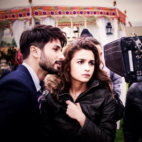 Wishing \s co-star a very very Happy Birthday!!   Happy Birthday Shahid Kapoor 