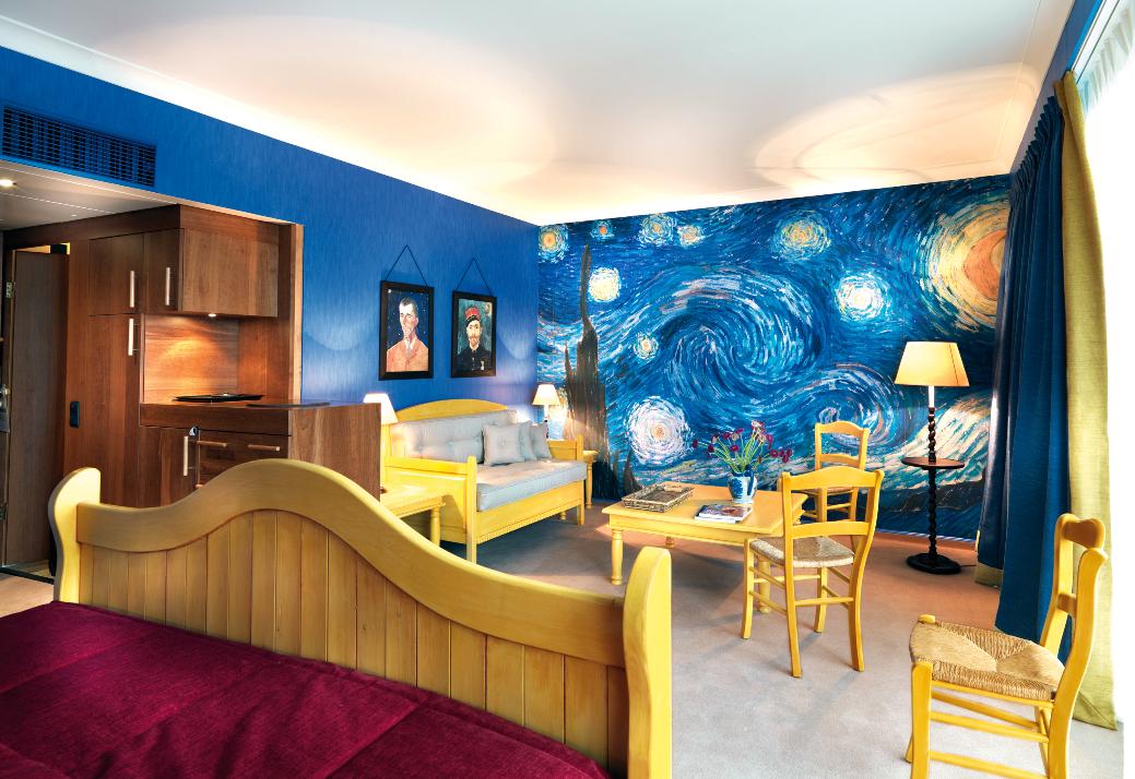 MICExperience's tweet image. Did you know that @HiltonAmsterdam possesses of a beautiful Van Gogh suite? #vangogh #micexperience15