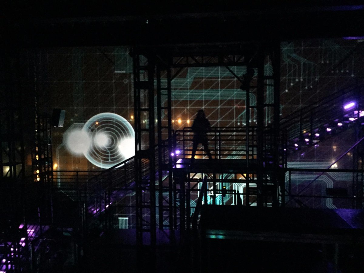 eyevapor's tweet photo. so great to be a part of this project, thanks to all ! #heathershaw #thecircuitryoflife #rbatnight #vitamotus http://t.co/D2vH9Ytp09