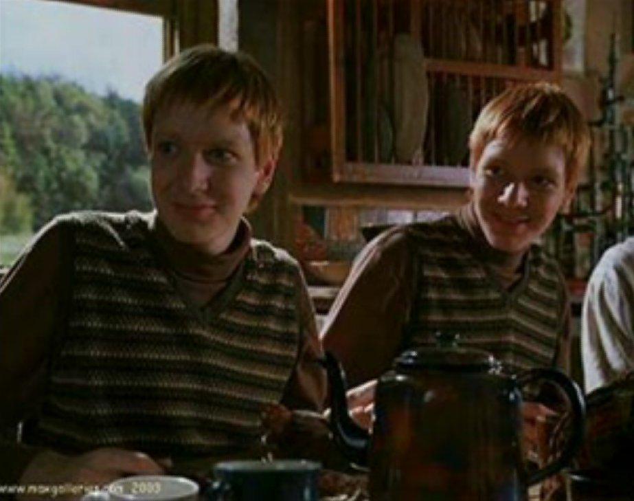 Happy Birthday to our favourite Weasley!
Happy 29th birthday James & Oliver Phelps  