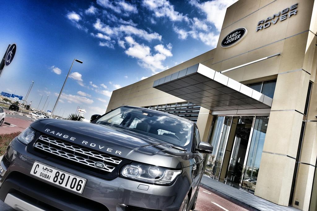 LebaneseUsa's tweet image. The Sky is my limit! What's yours? ✌ #Landrovermena #Myland #أرضي @LandRoverMENA #AlTayerMotors #Sharjah #dubai #uae