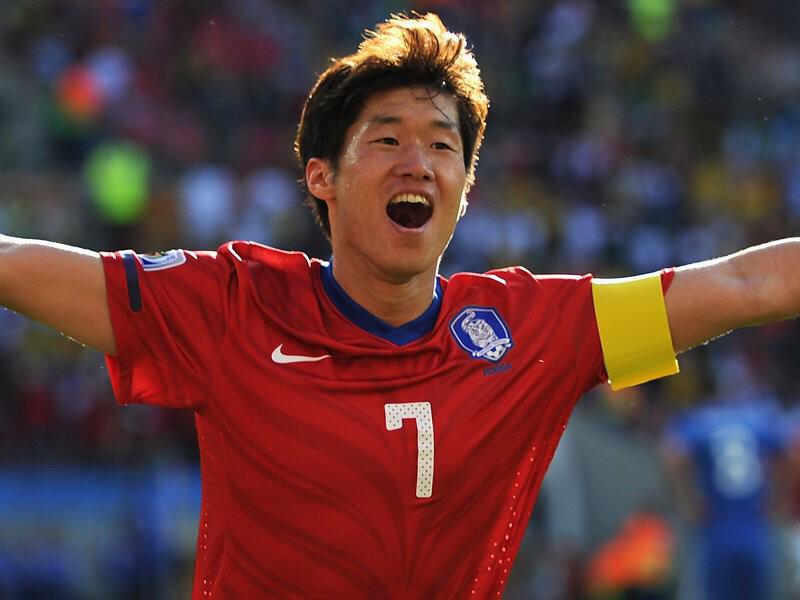 Happy 34th Birthday to one of my most admired footballers, Park Ji-sung! Best in Asia, best in Europe. 