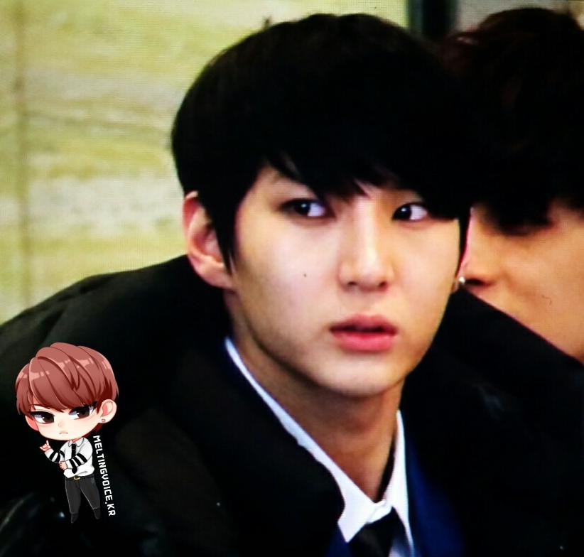 B-s0A8LUIAEETin.jpg:large