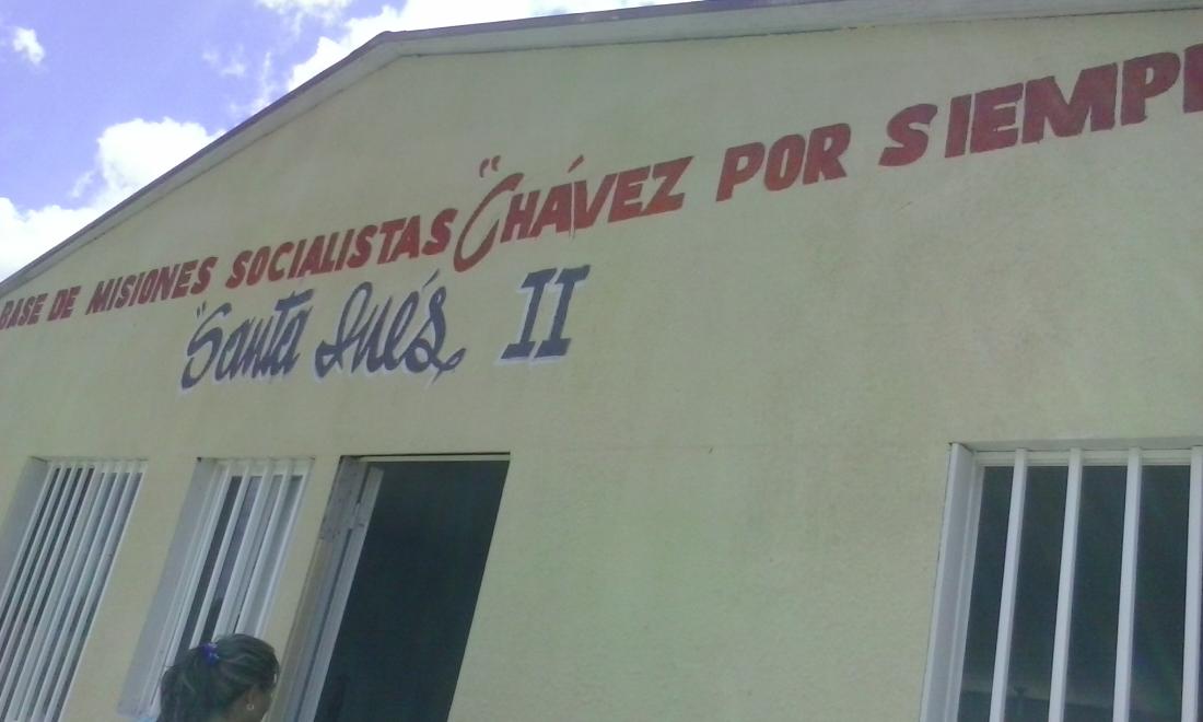 Demostración de violín #sector Santa Inés II #casa comunal socialista 25/02#MAT #ElSistemaCumple40 <a href="/SistMon/">Sistema Monagas</a>