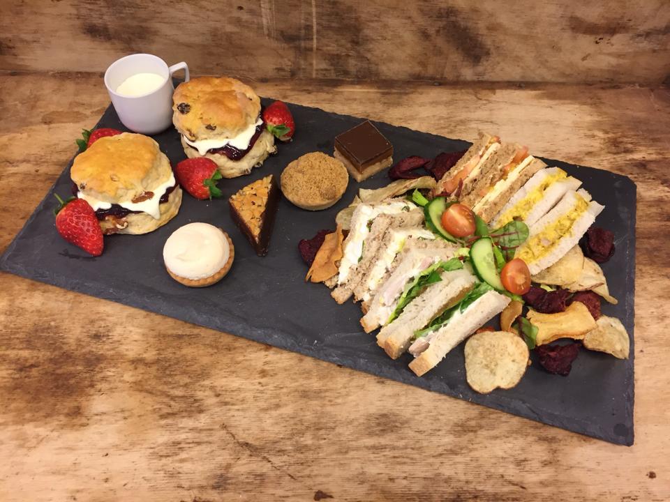Devonshire Bakery tweet media