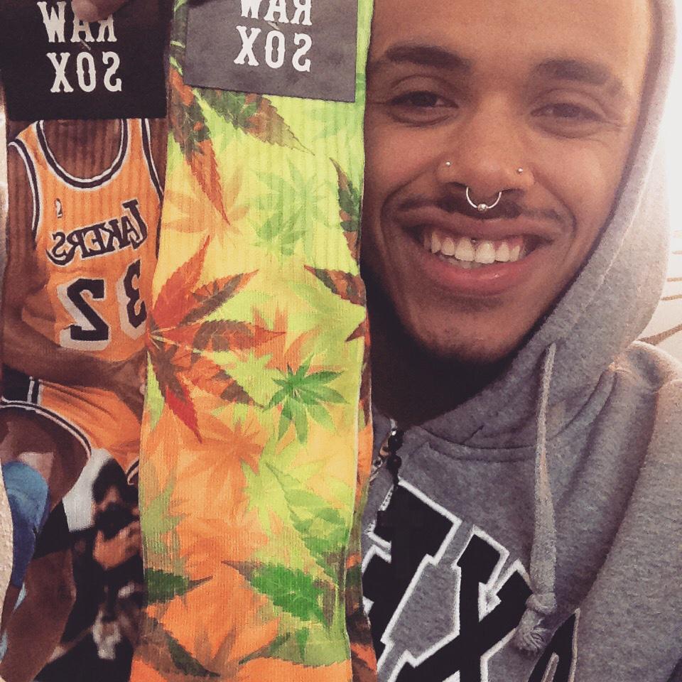Vengoadaporculo's tweet photo. MUCHAS GRACIAS A LA GENTE DE @RawSoxLTD POR ESTE DETALLAZO .. SIGO FLIPANDO .. ECHENLE UN OJO! #rawsox #maquinotes http://t.co/FQ6R68OfHC