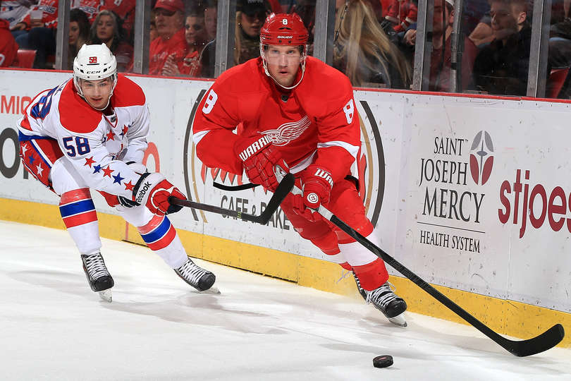 Happy 28th birthday Justin Abdelkader (  